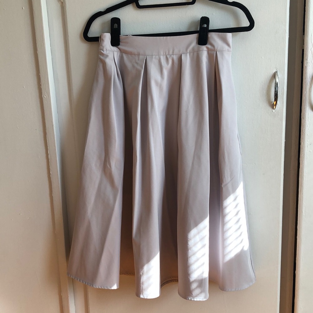 Midi pleated skirt